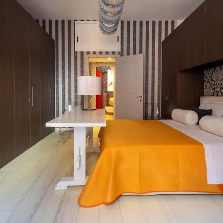 Smart House Colosseo By Barbarhouse *